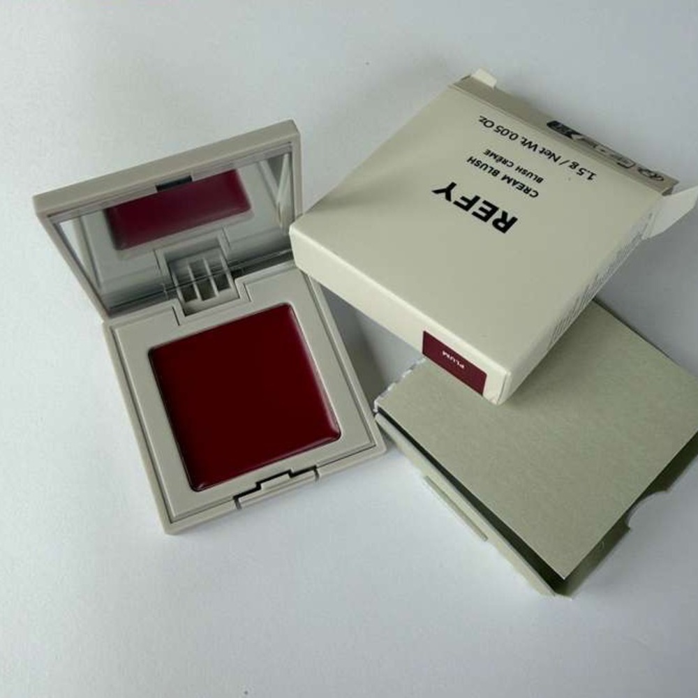 REFY - Picture 2 of 2